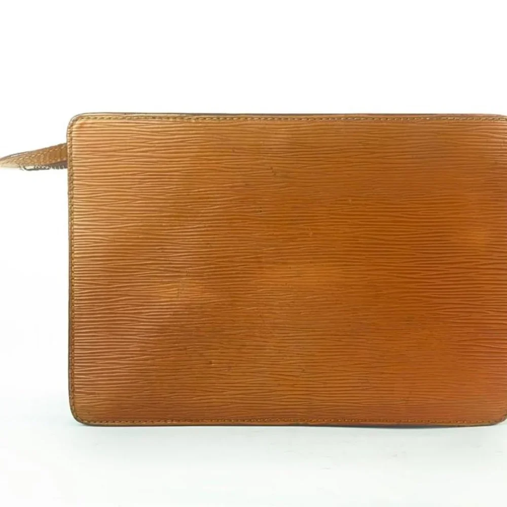 Brown Epi Leather Pochette Homme 7LV910